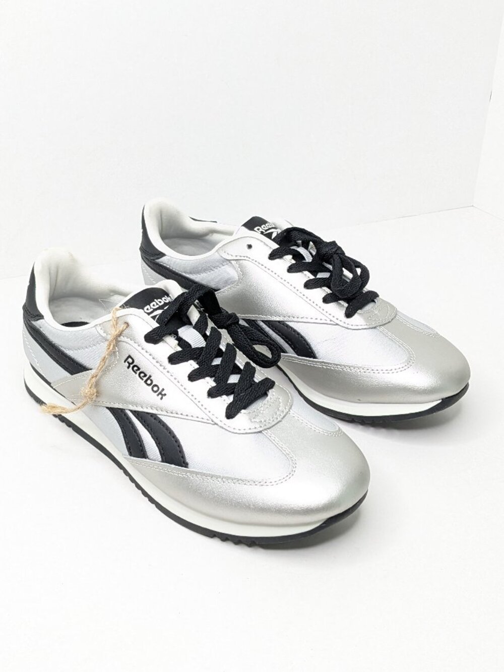 Reebok Fiori Retro Sneakers Silver Metallic Women's 8.5